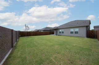New construction Single-Family house 1701 Rushpea Dr, Royse City, TX 75189 plan Rainier - image