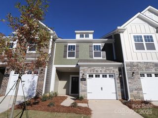 New construction Townhouse house 1018 Overbrook Pl, Wingate, NC 28174 - image