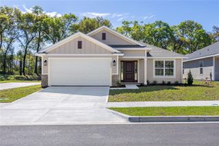 New construction Single-Family house 13646 Nw 150Th Cir, Alachua, FL 32615 plan 2200 - image