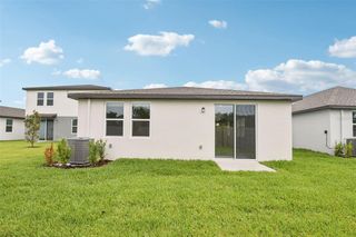 New construction Single-Family house 1847 Brekey Wy, Zephyrhills, FL 33541 plan Acadia - image