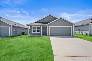 New construction Single-Family house 137 Autumn Trl, Floresville, TX 78114 plan Newlin - image