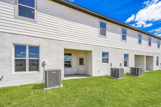 New construction Townhouse house 836 Poppy Ln, Dundee, FL 33838 - image