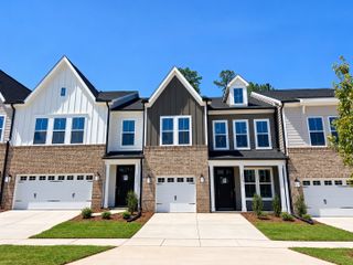 New construction Single-Family house 1213 Bell Heather Rd, Durham, NC 27703 plan Hyacinth - image