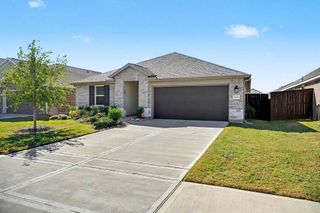 New construction Single-Family house 7627 Fremantle Ln, Baytown, TX 77523 plan Sierra - image