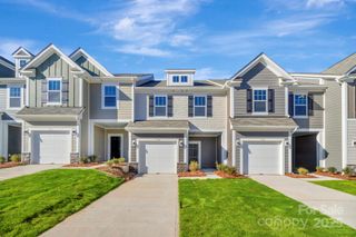 New construction Townhouse house 754 Kitfox Dr Nw, Concord, NC 28027 plan Wylie II - Smart Series Townhomes - image