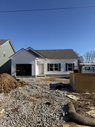 New construction Single-Family house 40 Stonehenge Ln, Manchester, TN 37355 - image