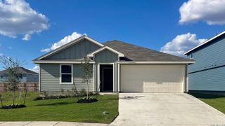 New construction Single-Family house 1002 Gladys Run, Seguin, TX 78155 plan The Barton - image