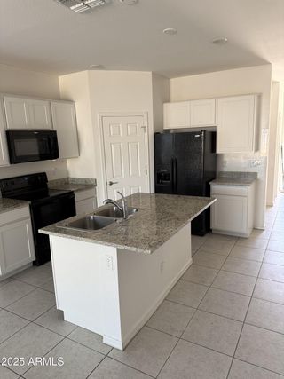 New construction Single-Family house 10830 W Marguerite Ave, Tolleson, AZ 85353 - image