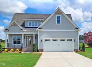 New construction Single-Family house 160 Pondhurst Lane, Fuquay Varina, NC 27526 - photo