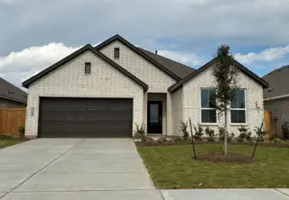 New construction Single-Family house 8314 Amber Summit Ln, Angleton, TX 77515 plan Hendrix - image