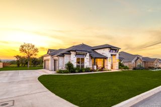 New construction Single-Family house 552 Falcon Cv, San Antonio, TX 78253 plan Design 3317A - image