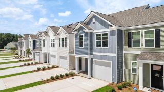 New construction Townhouse house 919 Long Bluff Rd, Summerville, SC 29486 plan Davis - image