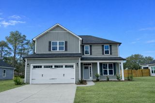 New construction Single-Family house 28 S Bandwheel Wy, Hampstead, NC 28443 plan Mt. Vernon - image