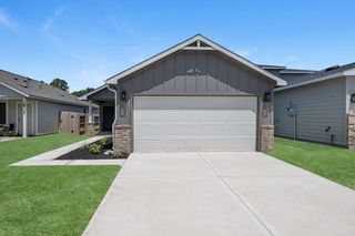 New construction  house 18737 Loom Dr, Conroe, TX 77306 plan Camellia - image