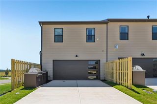 New construction Townhouse house 259 Barracks Wy, Unit 876, Hoschton, GA 30548 plan Glen - image