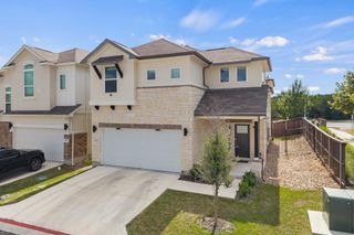 New construction Single-Family house 9900 Dawn Pearl Dr, Austin, TX 78748 plan Conchos - image
