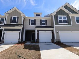 New construction Townhouse house 810 Earhart St Nw, Concord, NC 28027 plan Wylie II - image