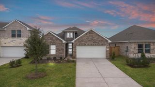 New construction Single-Family house 1911 Stargazer Ln, Angleton, TX 77515 plan Young - image
