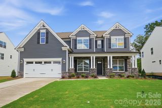 New construction Single-Family house 7048 Bil Mar Dr, Harrisburg, NC 28075 plan Charleston - image