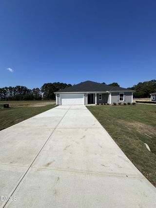 New construction Single-Family house 220 Boss Shot Dr, Smithfield, NC 27577 - image