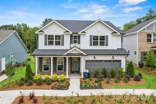 New construction Single-Family house 2028 Waxhaw Crossing Dr, Unit 254, Waxhaw, NC 28173 - image
