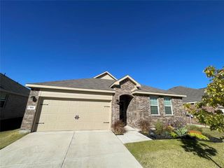 New construction Single-Family house 304 Texas Trl, Justin, TX 76247 plan Allegro - image