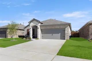 New construction Single-Family house 418 Comanche Dr, Cleburne, TX 76033 plan Hamilton - image