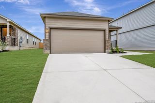 New construction Single-Family house 4255 Winston Wy, New Braunfels, TX 78130 plan Azalea - image