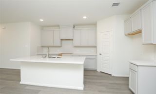 New construction Single-Family house 839 Timber Heights Dr, Dayton, TX 77535 plan Enclave Series - Bermuda - image