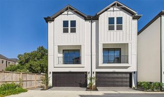 New construction Single-Family house 2308 Kolbe Cold Springs Ln, Houston, TX 77055 - image