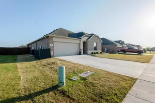 New construction Single-Family house 1221 Brazil St, Azle, TX 76020 plan Allegro - image