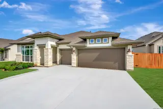 New construction Single-Family house 1335 Wilson Crk, New Braunfels, TX 78132 plan The Ridgegate - image
