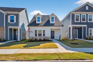 New construction Single-Family house 736 Lightrail Dr, Knightdale, NC 27545 plan Longleaf - image
