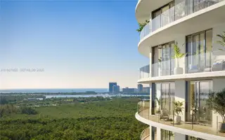 New construction Condo house 2411 Laguna Cir, Unit 705, North Miami, FL 33181 - image