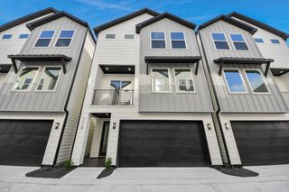 New construction Single-Family house 7729 Hammerly Blvd, Houston, TX 77055 - image