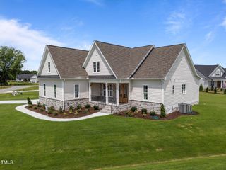 New construction Single-Family house 25 Deer Tail Ln, Fuquay Varina, NC 27526 - image