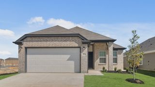 New construction Single-Family house 10024 Freighter Trl, Fort Worth, TX 76131 plan The Messina - image