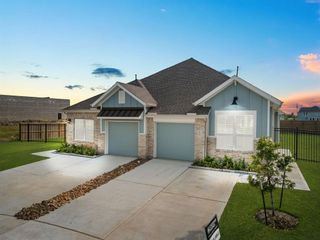 New construction Single-Family house 10007 Crescendo Way, Iowa Colony, TX 77583 Chalet- photo