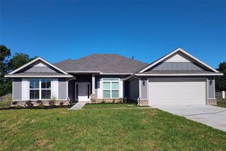 New construction Single-Family house 7 Greystone Court, Angleton, TX 77515 2202-0- photo