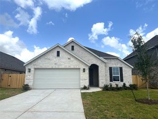 New construction Single-Family house 336 Magnolia View Dr, Katy, TX 77423 plan Palm - image