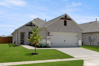 New construction Single-Family house 1405 Grove Pond Rd, Forney, TX 75126 plan Burnet - image