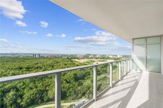 New construction Condo house 2411 Laguna Cir, Unit 1604, Miami, FL 33181 - image