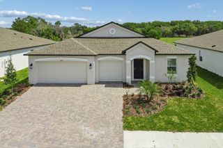 New construction Single-Family house 8419 Fox Den Cv, Lakeland, FL 33810 plan Liberty - image