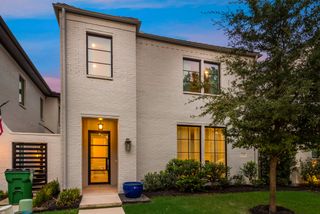 New construction Single-Family house 129 Magnolia Lane, Fort Worth, TX 76114 - photo