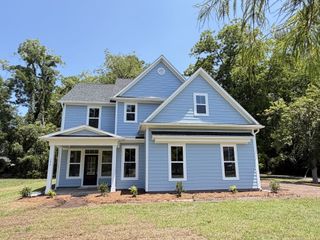 New construction  house 104 Live Oak Cir, Lake Waccamaw, NC 28450 plan Armstrong - image
