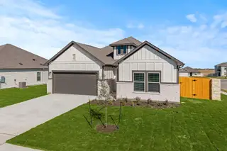 New construction Single-Family house 200 Sleep Holw, Jarrell, TX 76537 plan Young - image