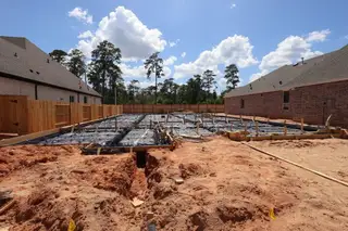 New construction Single-Family house 346 Wild Fork Ct, Conroe, TX 77304 plan The Hennessey - image