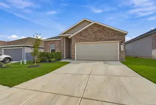 New construction Single-Family house 13720 Barn Door, San Antonio, TX 78252 plan Thayer - image
