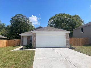 New construction house 5004 Freedom Ln, Bay City, TX 77414 plan Kitson - image