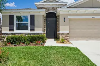 New construction Single-Family house 9845 Shoreline View Wy, Wesley Chapel, FL 33545 - image
